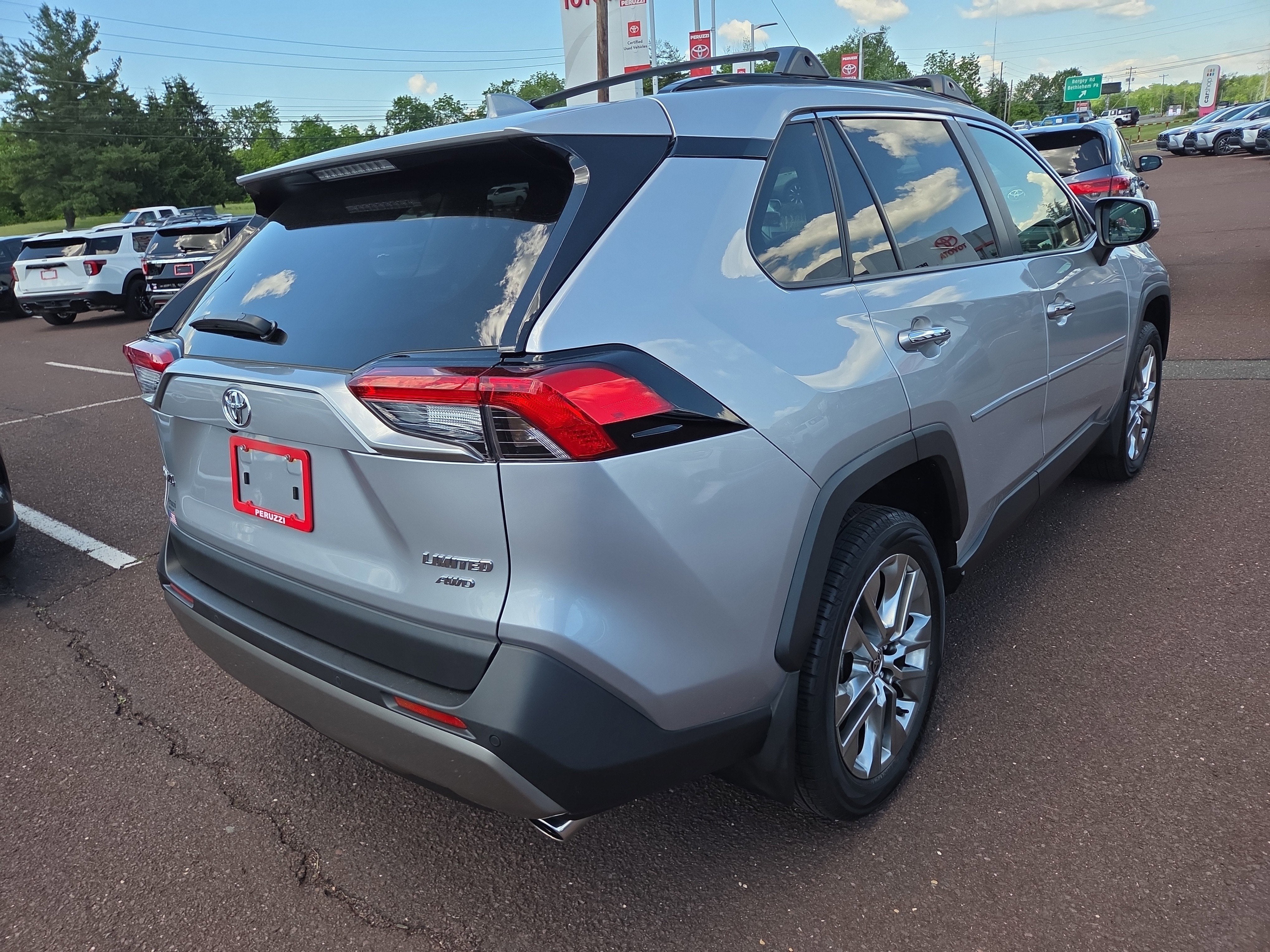 2023 Toyota RAV4 Limited