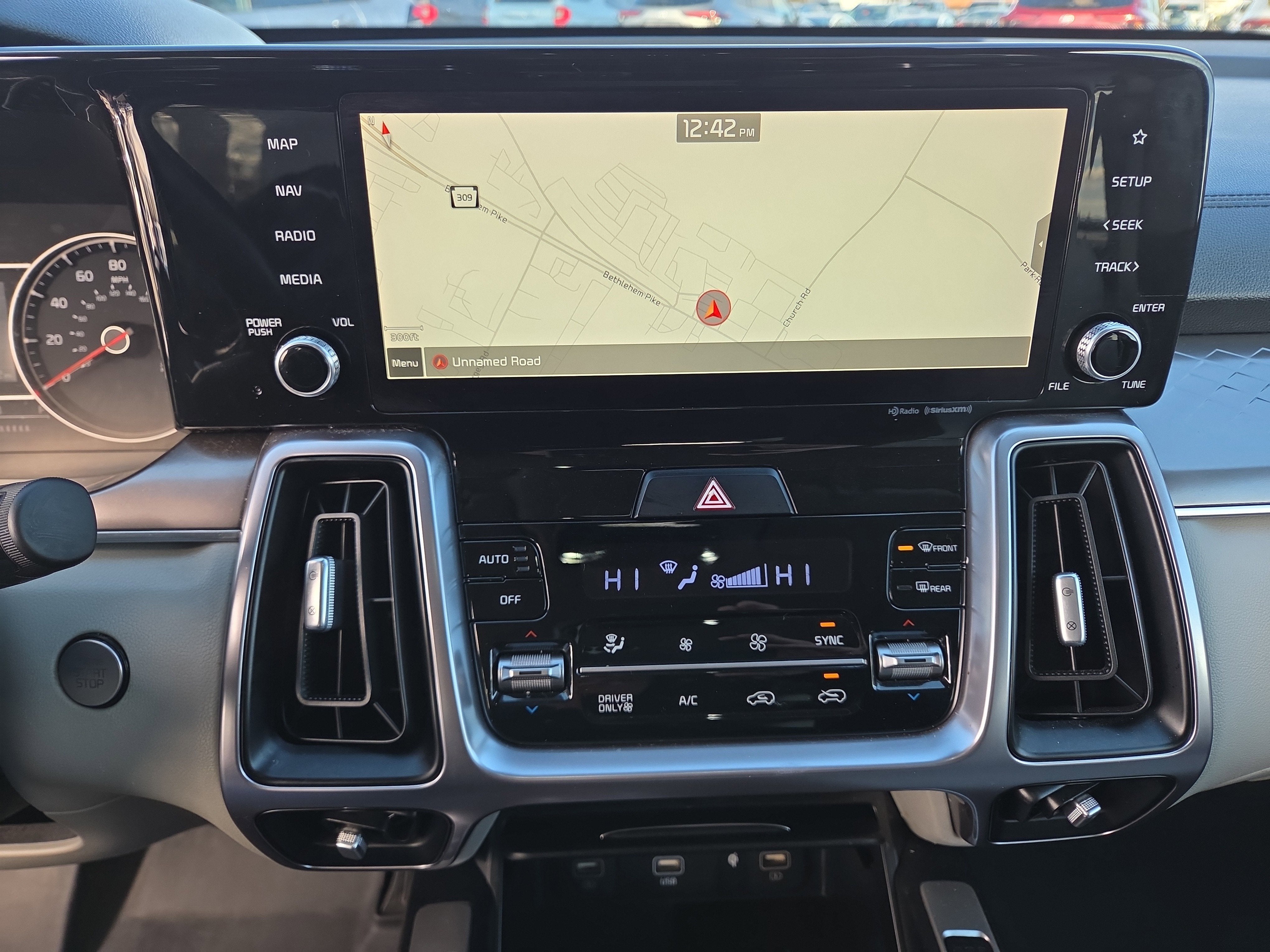 2022 Kia Sorento Hybrid EX