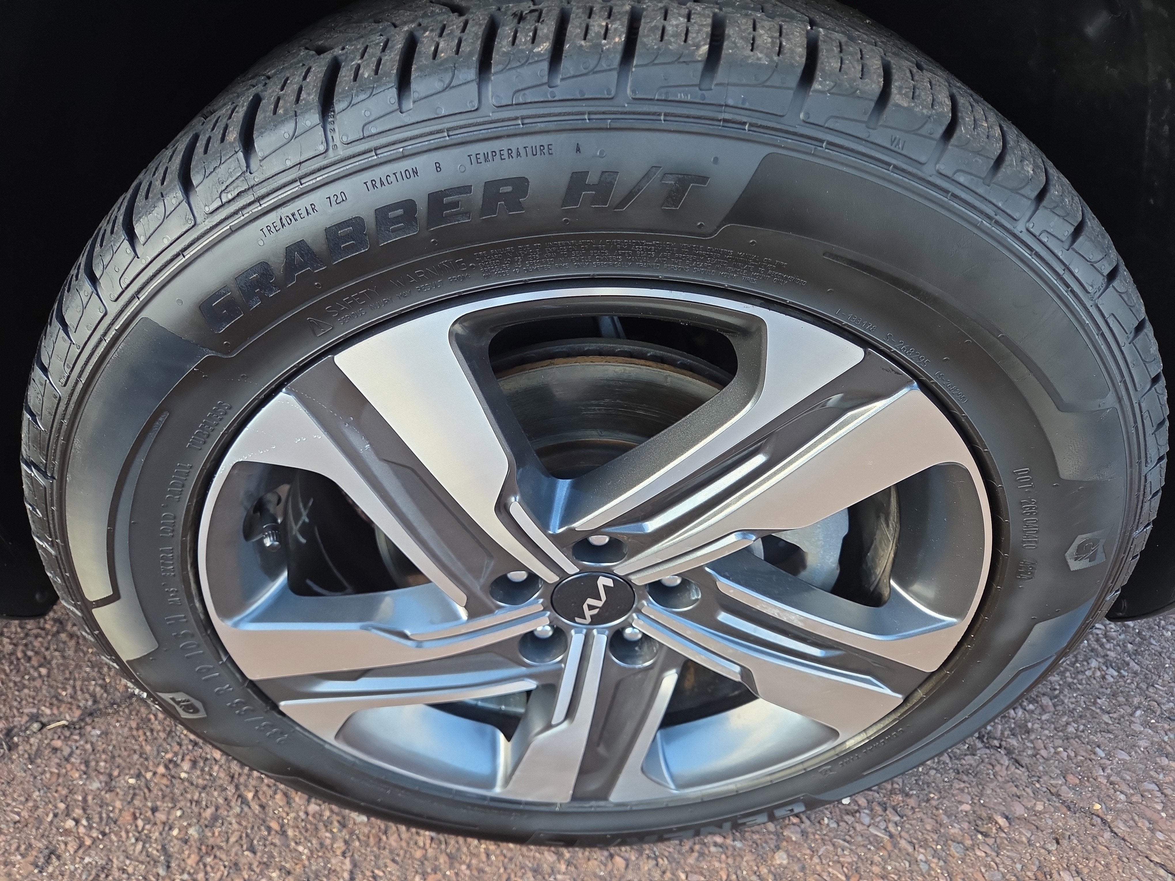 2022 Kia Sorento Hybrid EX