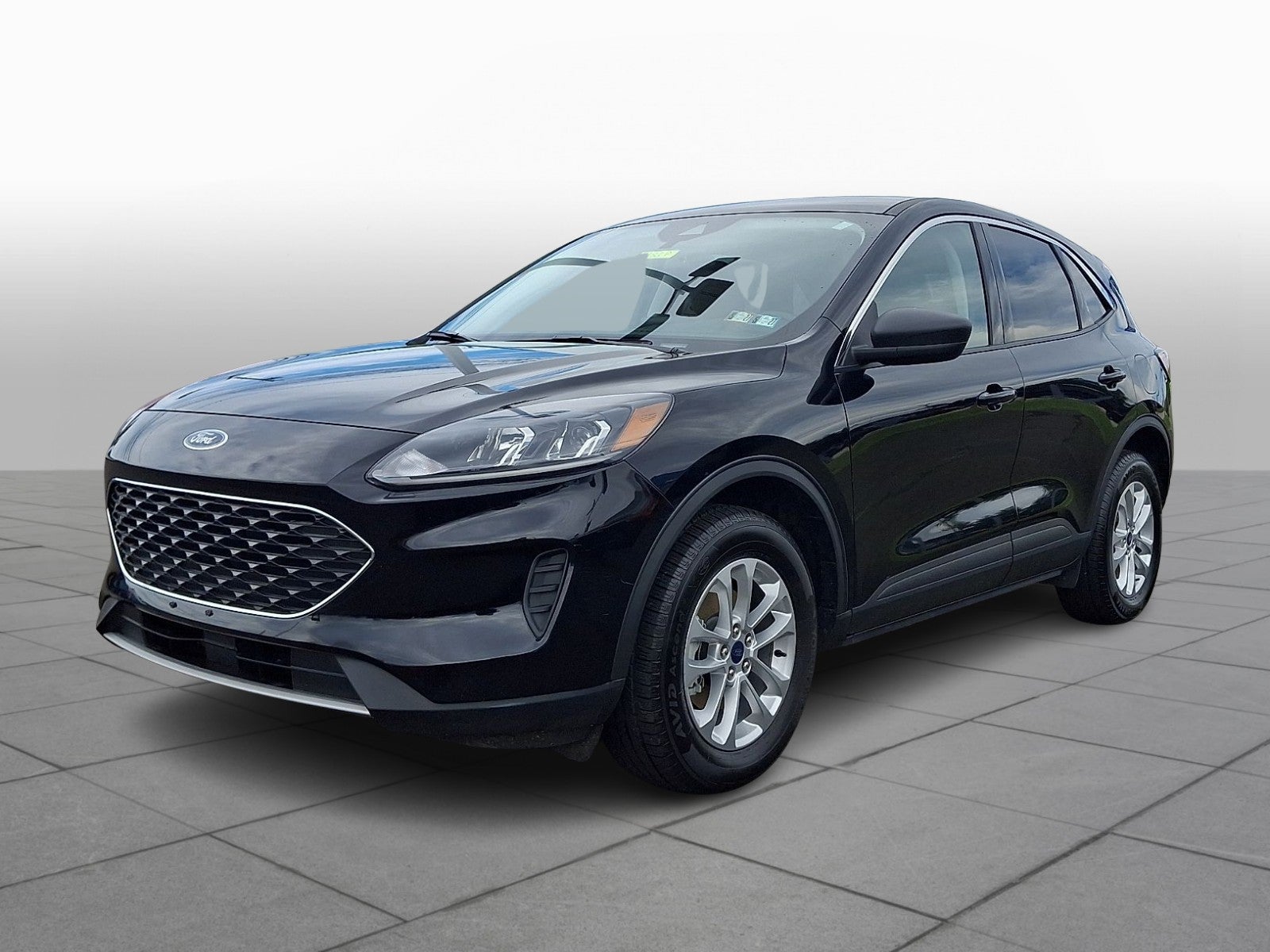 2022 Ford Escape Hybrid SE