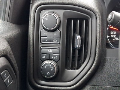2023 Chevrolet Silverado 1500 4WD Crew Cab Short Bed Custom