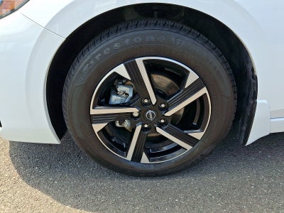 2024 Nissan Sentra SV Xtronic CVT