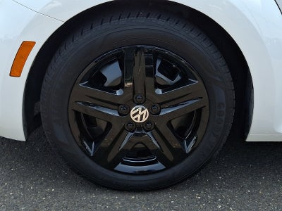 2016 Volkswagen Beetle 1.8T S