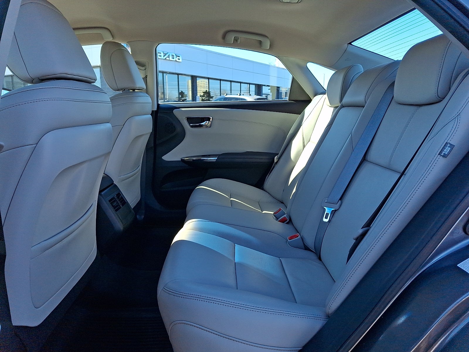 2017 Toyota Avalon XLE