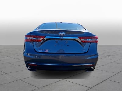2017 Toyota Avalon XLE
