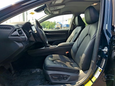2021 Toyota Camry SE Hybrid