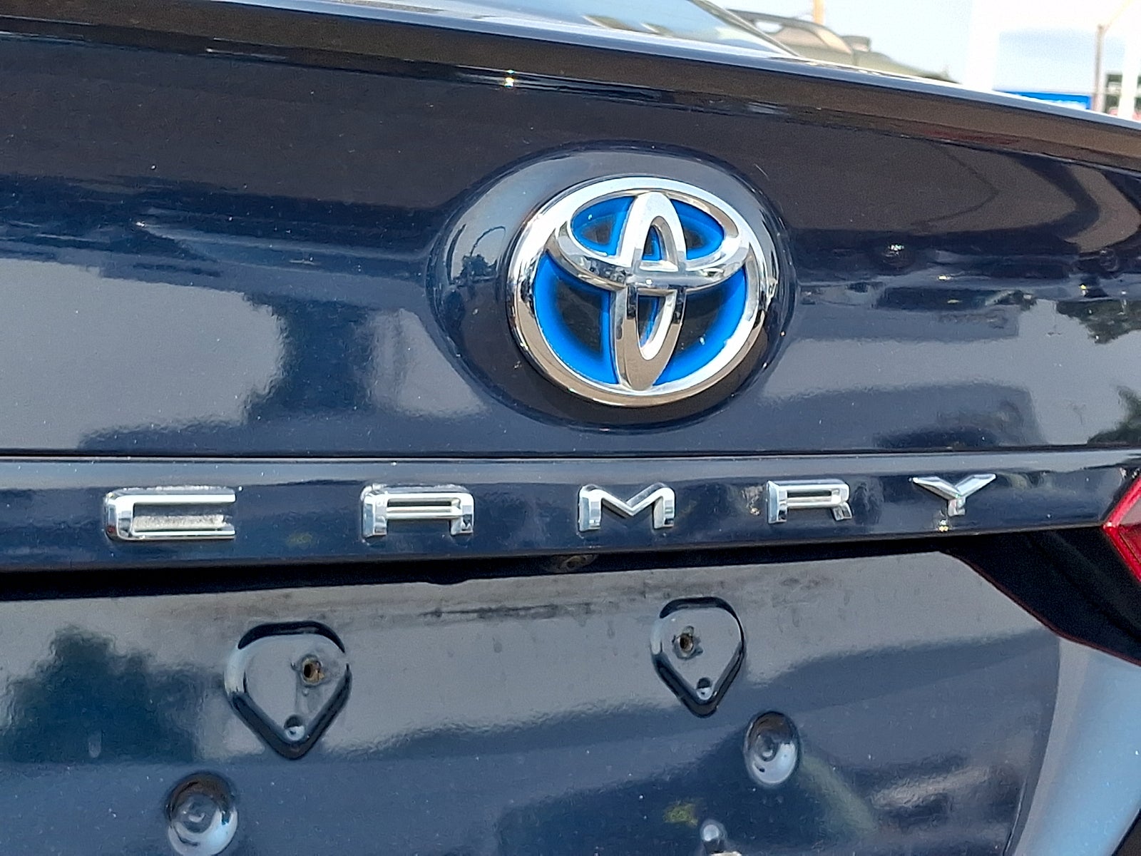 2021 Toyota Camry SE Hybrid