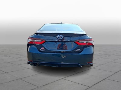 2021 Toyota Camry SE Hybrid