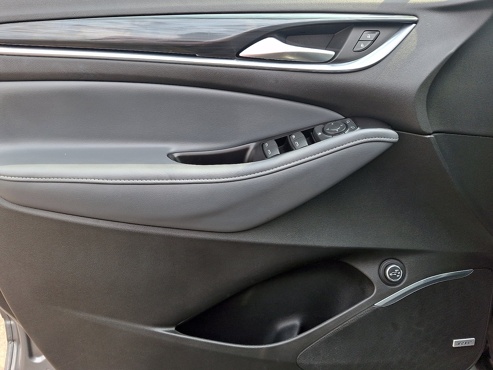 2020 Buick Enclave FWD Essence