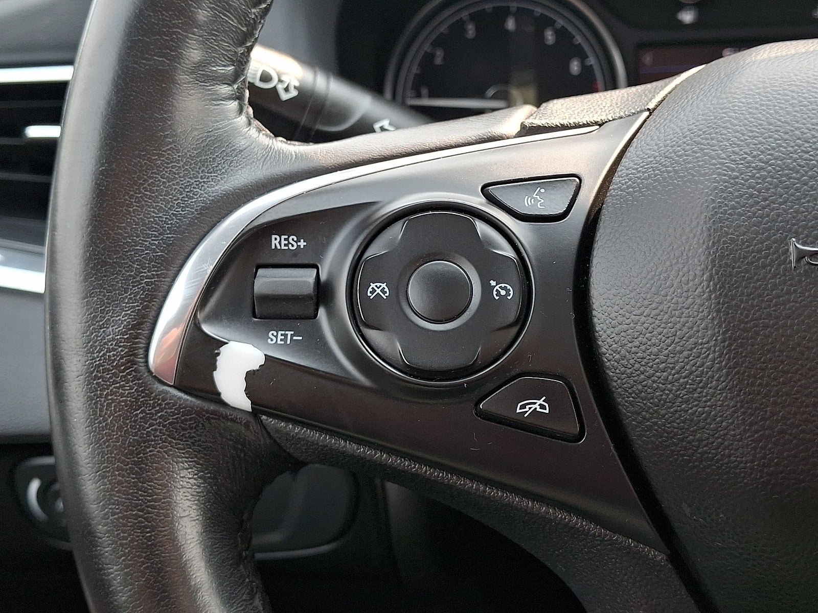 2020 Buick Enclave FWD Essence