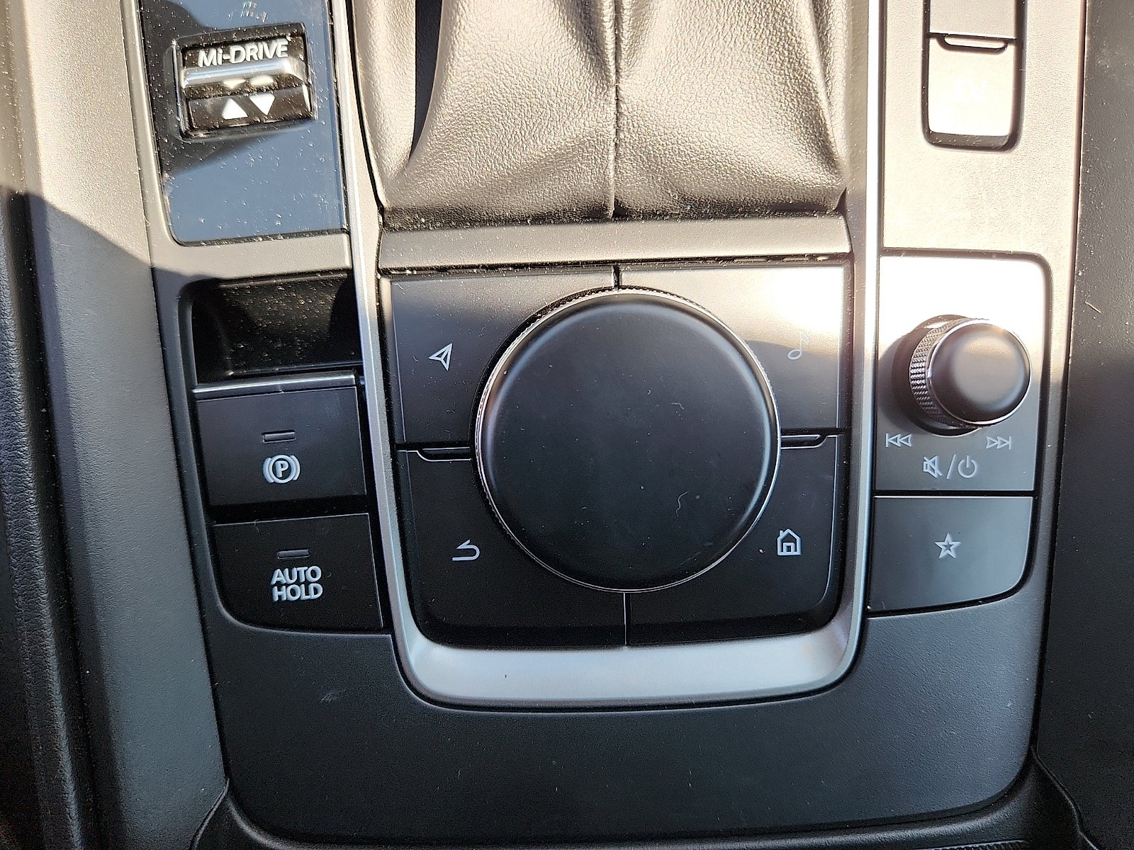 2025 Mazda Mazda CX-50 Hybrid Preferred Package