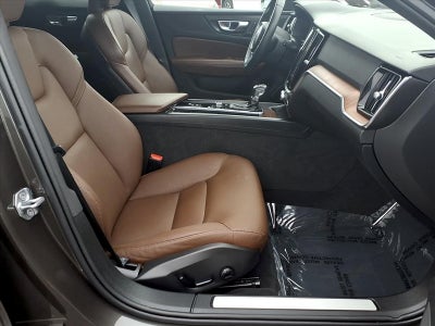 2021 Volvo V60 Cross Country T5