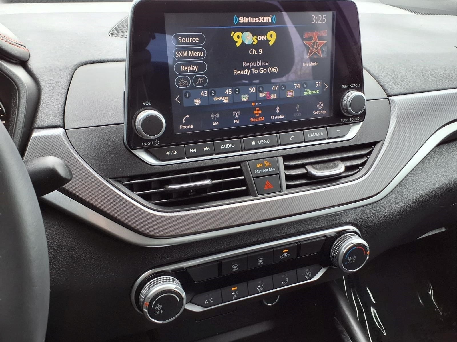 2023 Nissan Altima 2.5 SR