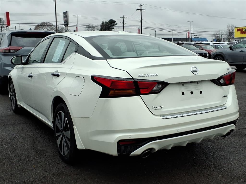 2022 Nissan Altima 2.5 SV