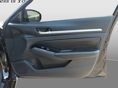 2025 Nissan Altima 2.5 SL