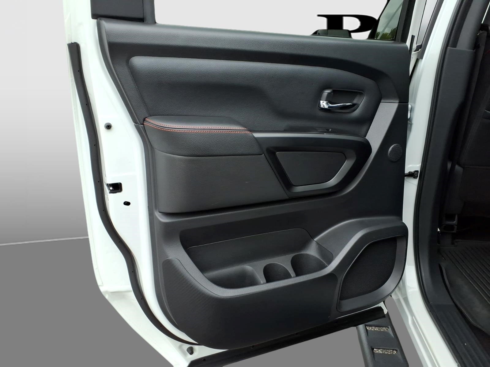 2023 Nissan Titan PRO-4X