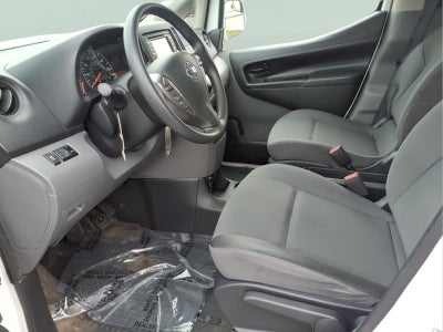 2018 Nissan NV200 SV