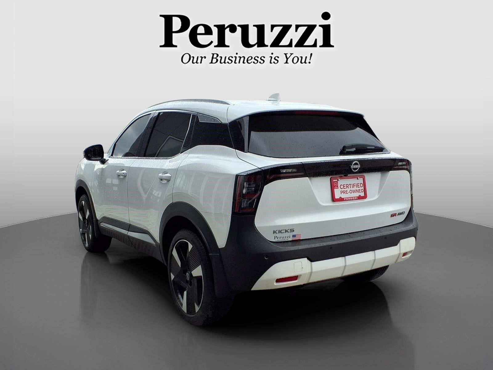 2025 Nissan Kicks SR