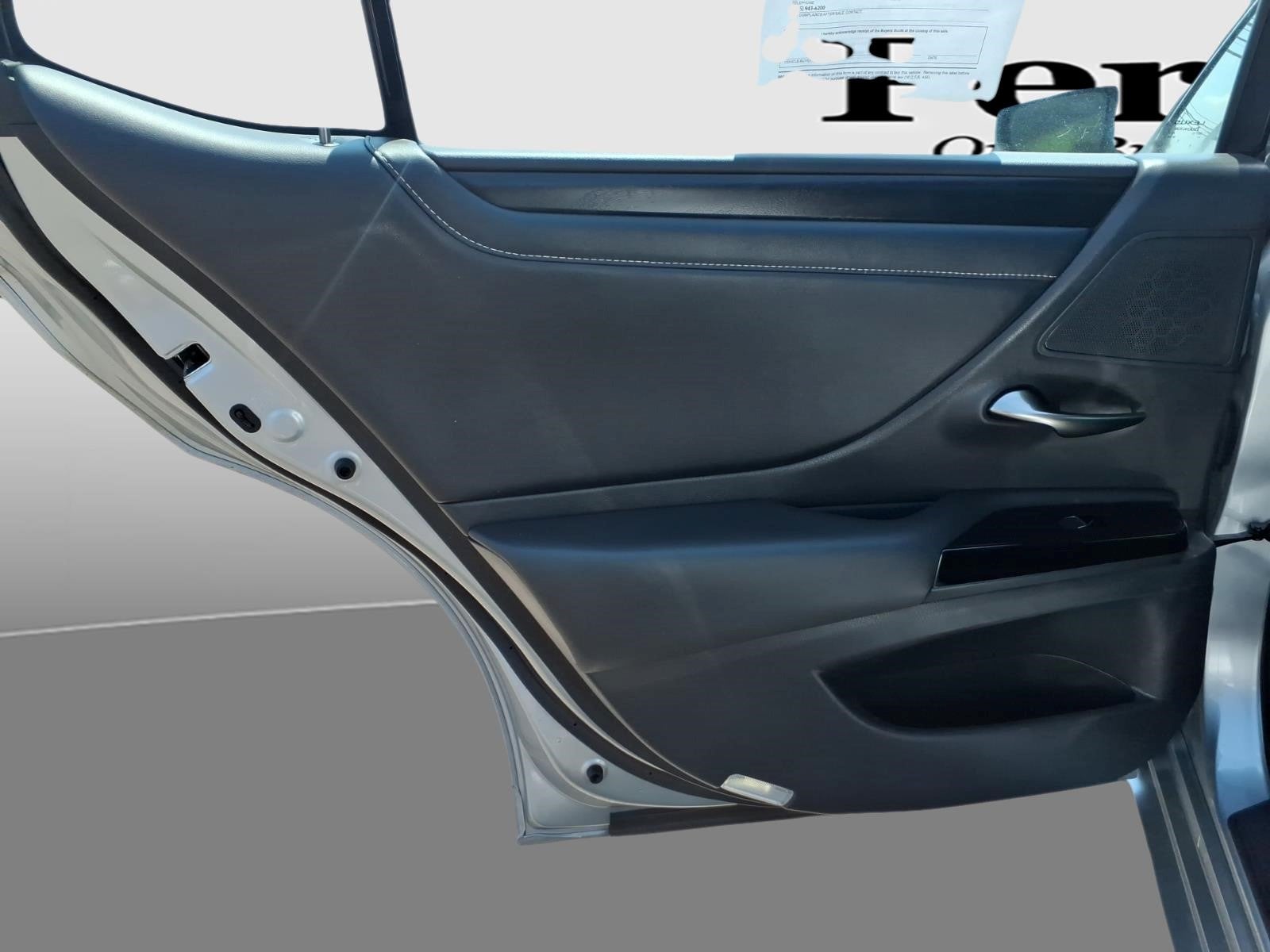 2022 Lexus ES 350 Base
