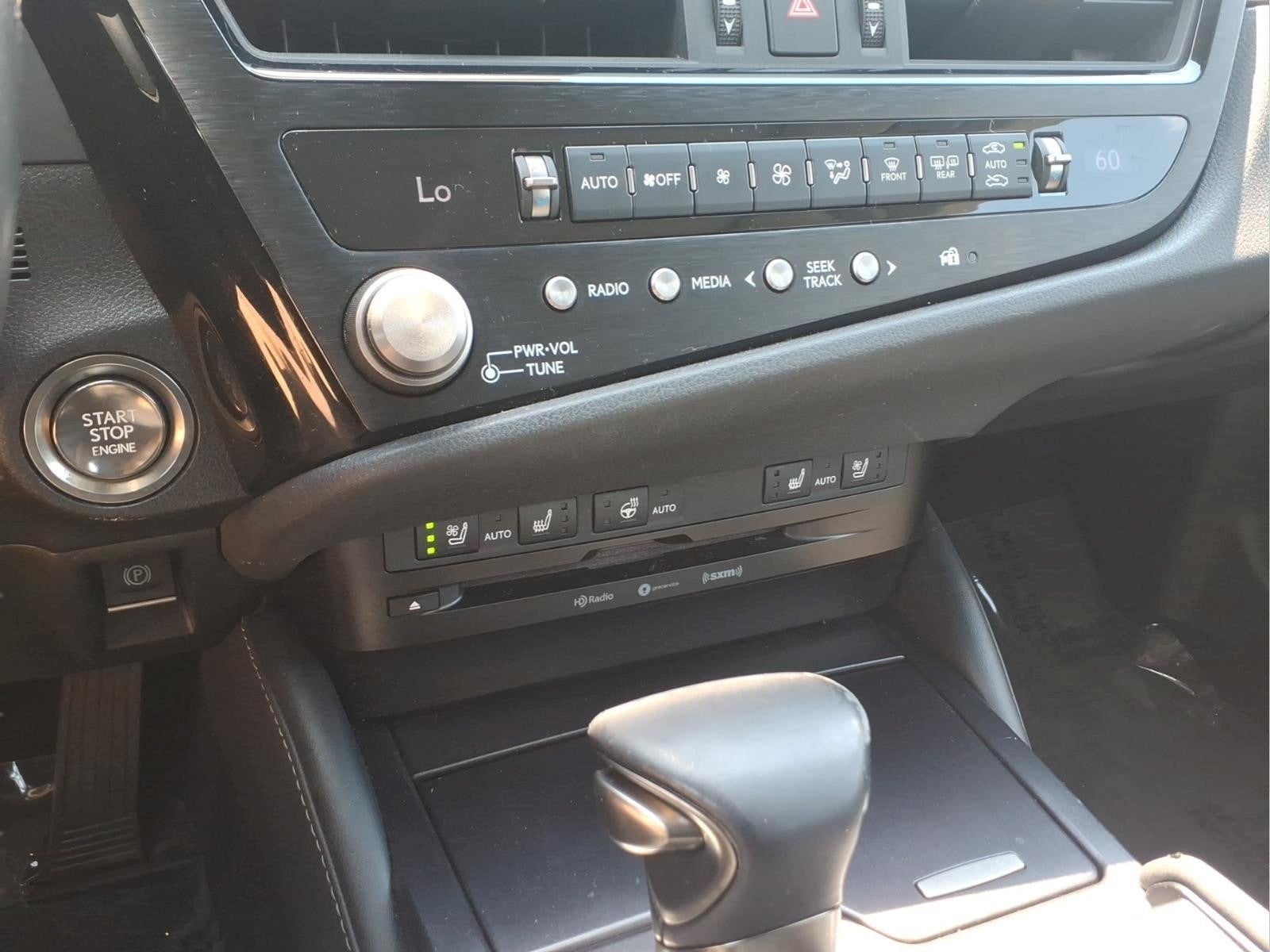 2022 Lexus ES 350 Base