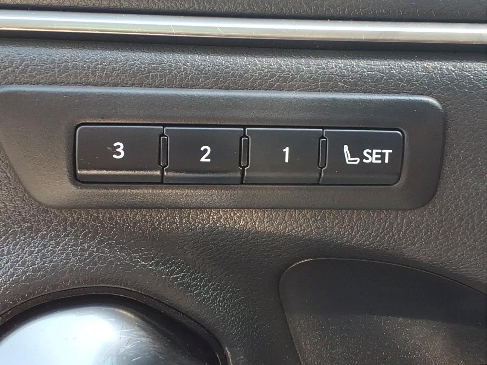 2022 Lexus ES 350 Base