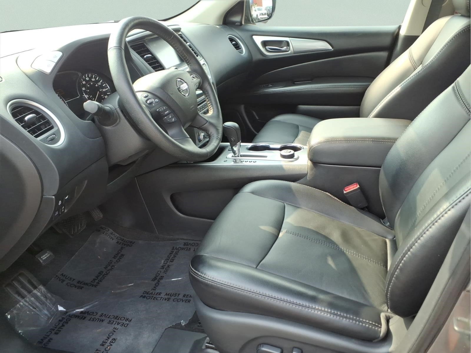 2020 Nissan Pathfinder SL