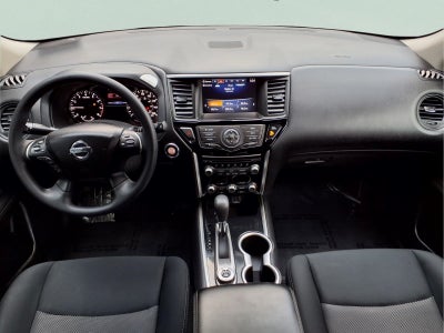 2018 Nissan Pathfinder S