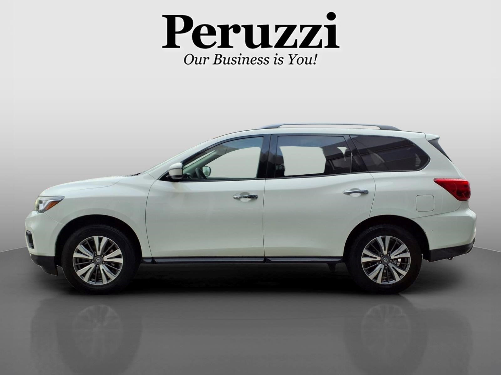 2018 Nissan Pathfinder S