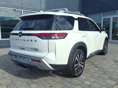 2023 Nissan Pathfinder Platinum