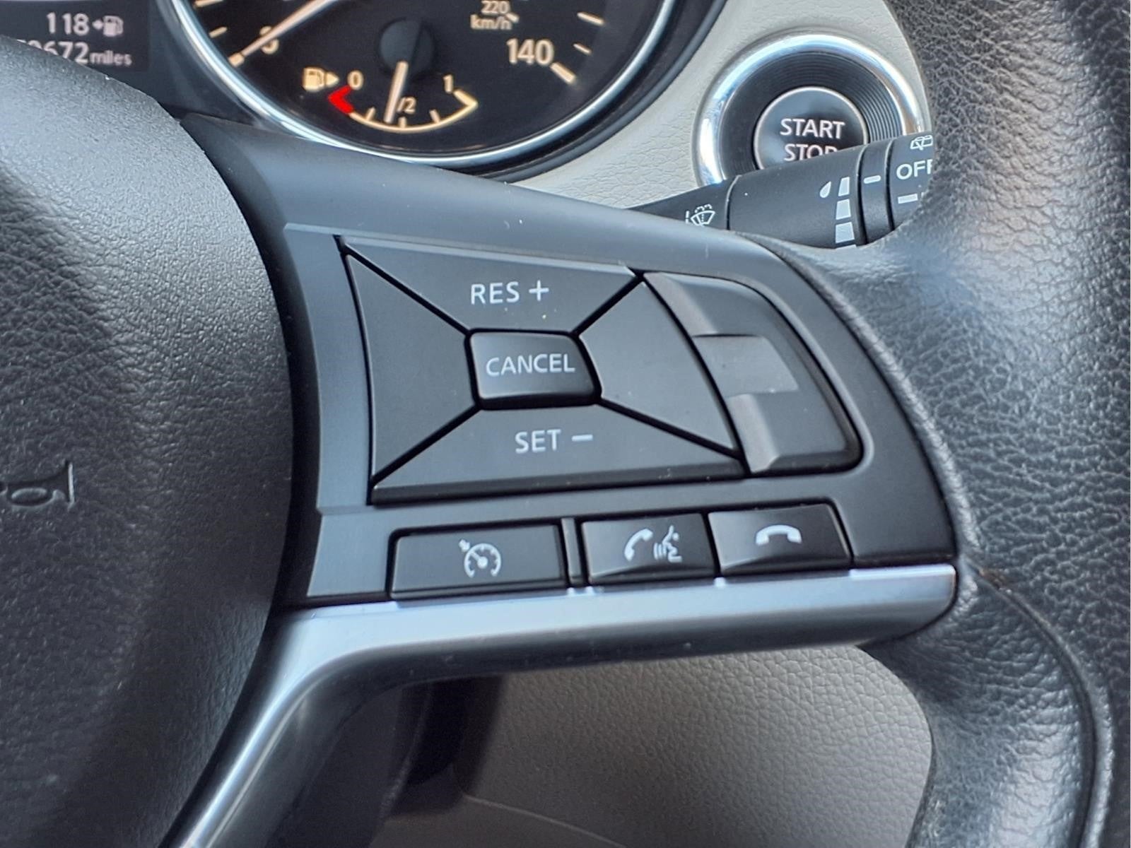 2018 Nissan Rogue Sport SV