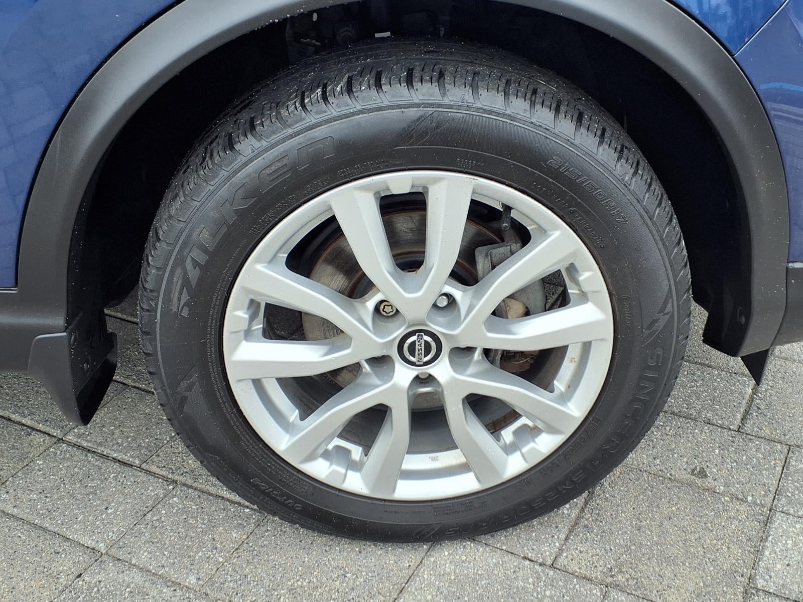 2020 Nissan Rogue Sport SV