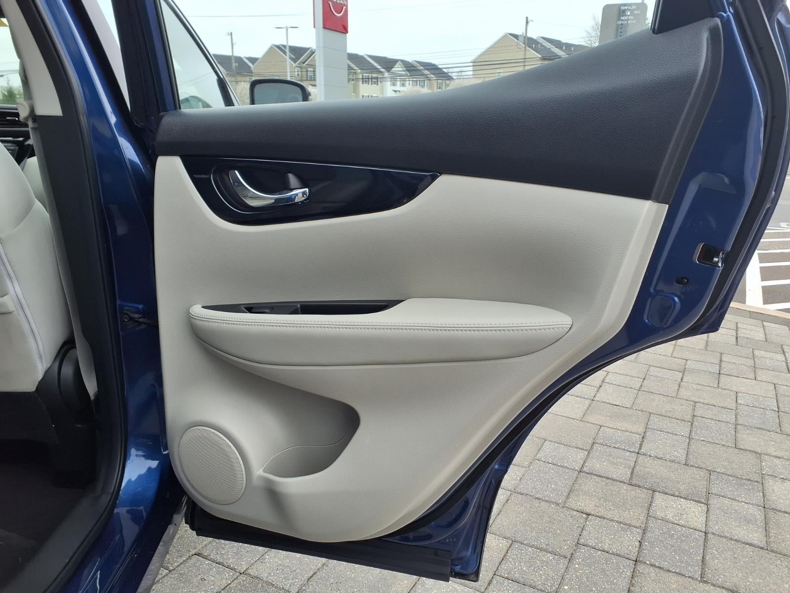 2020 Nissan Rogue Sport SV