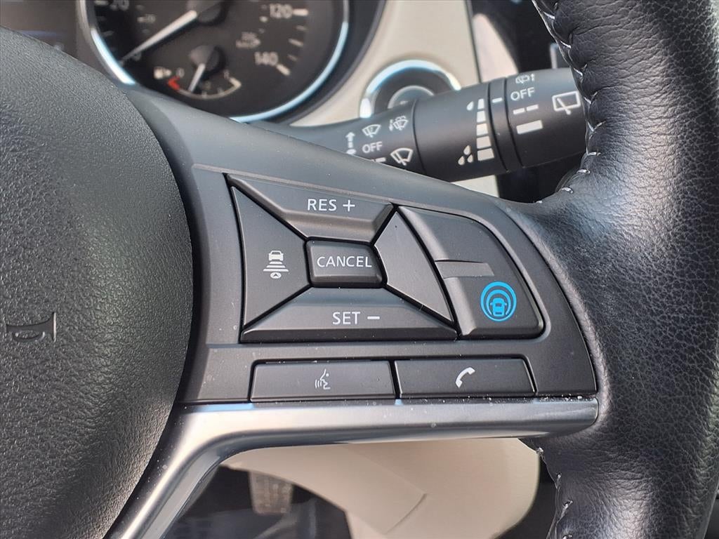 2022 Nissan Rogue Sport SL