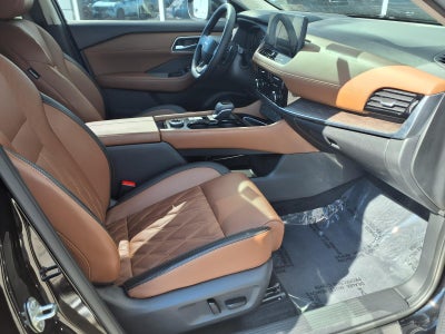 2025 Nissan Rogue Platinum