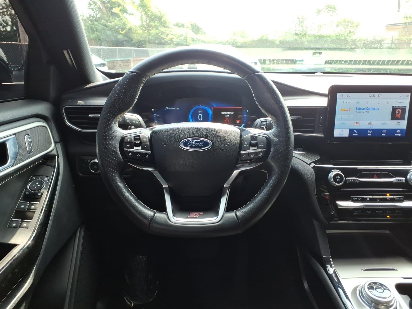 2022 Ford Explorer ST