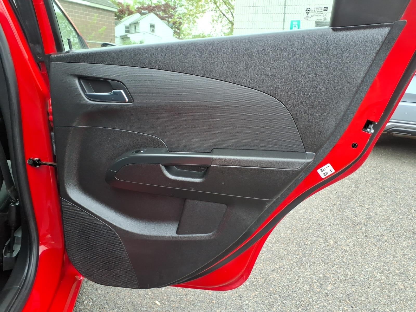 2016 Chevrolet Sonic LT Auto