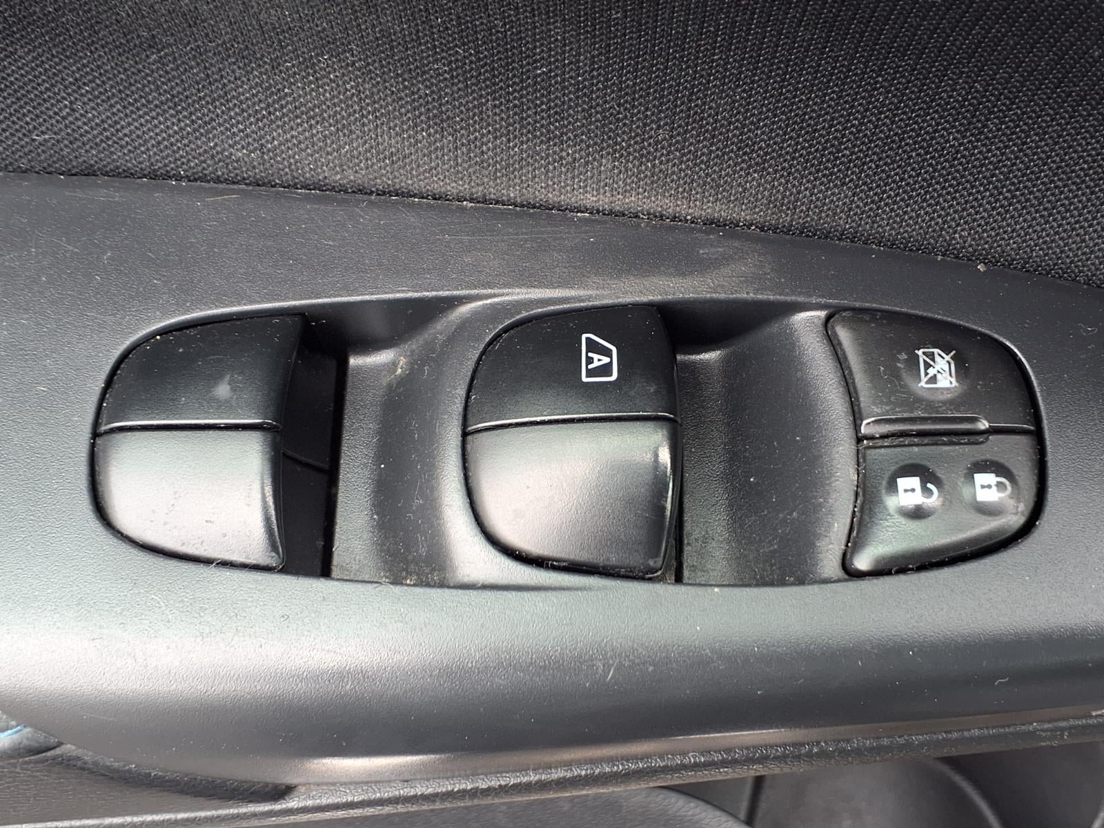 2017 Nissan Sentra SR