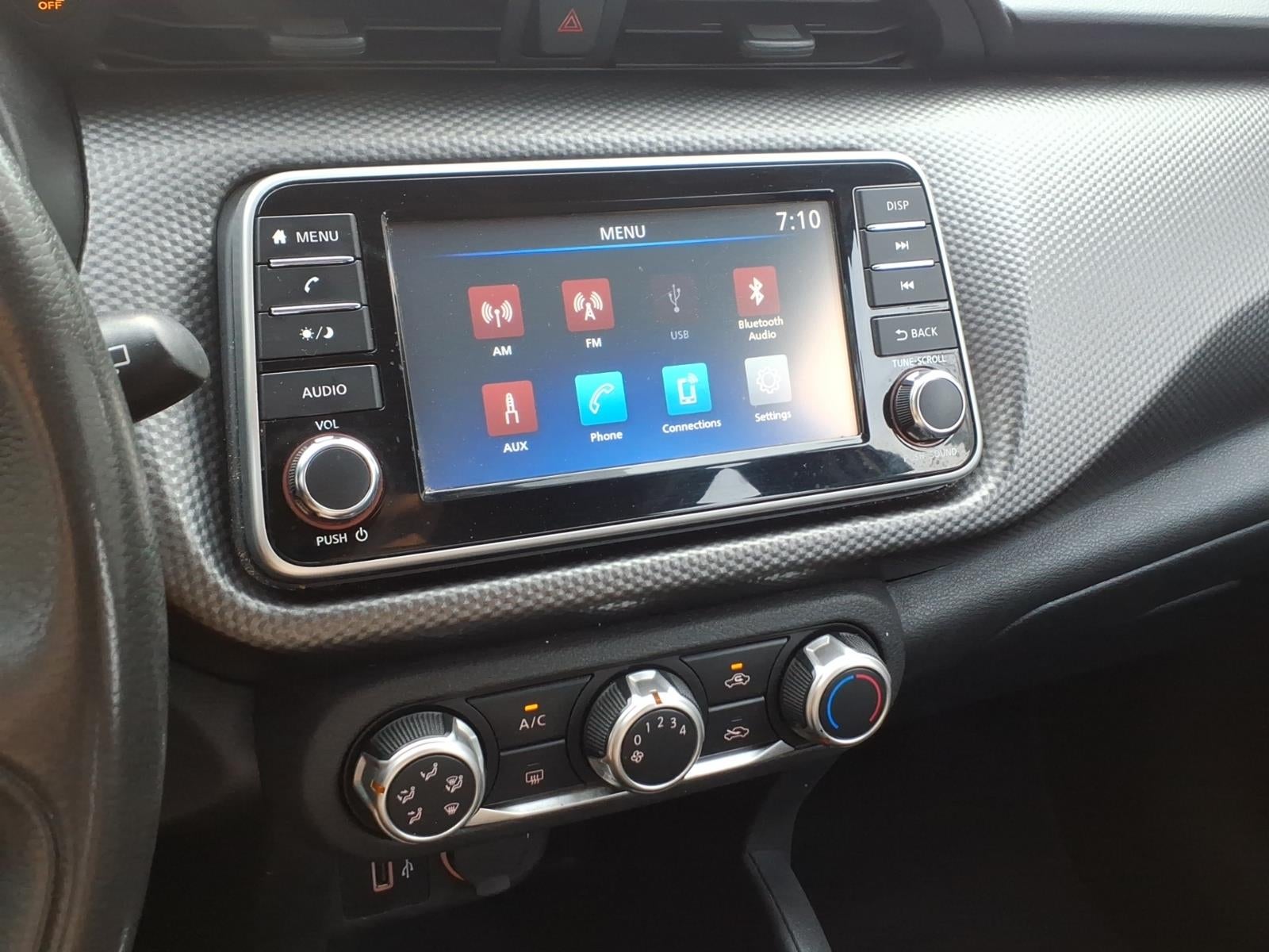 2020 Nissan Kicks S