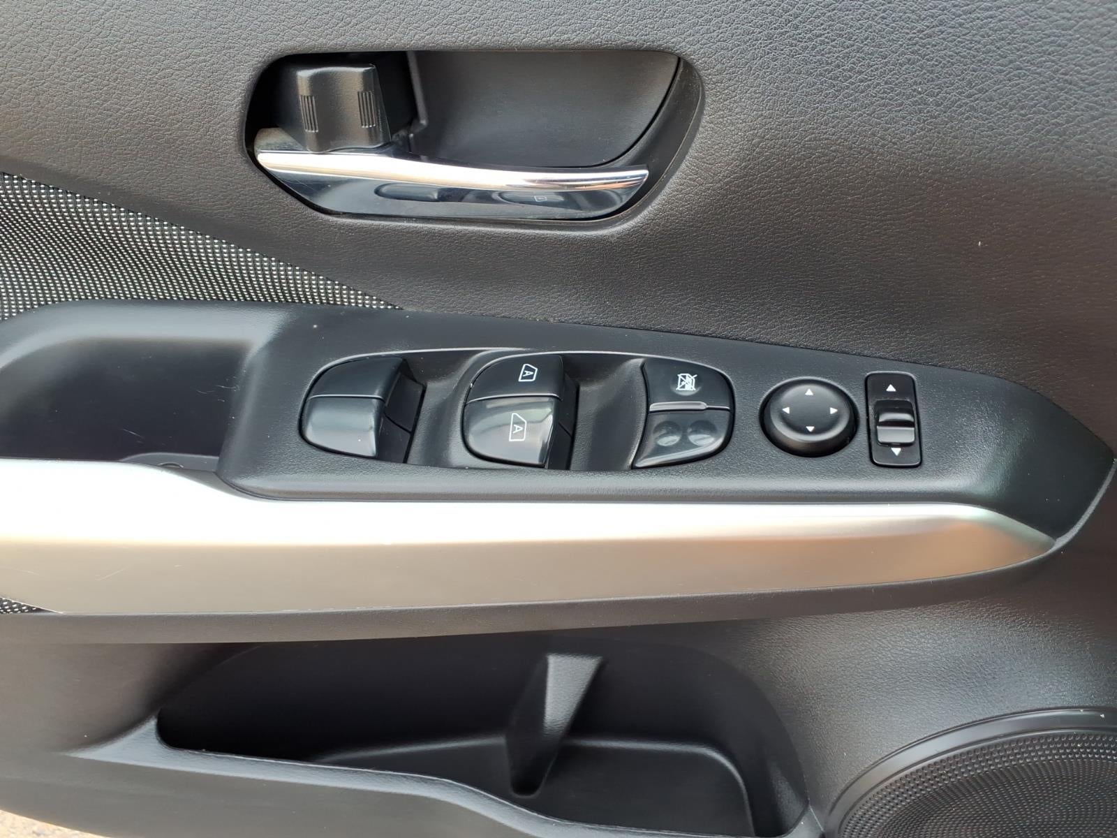 2018 Nissan Kicks SV