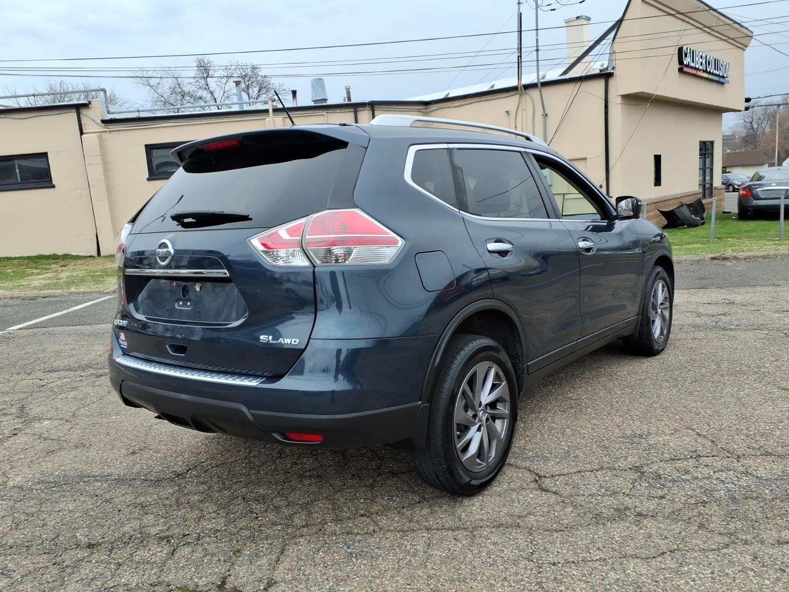 2016 Nissan Rogue SL