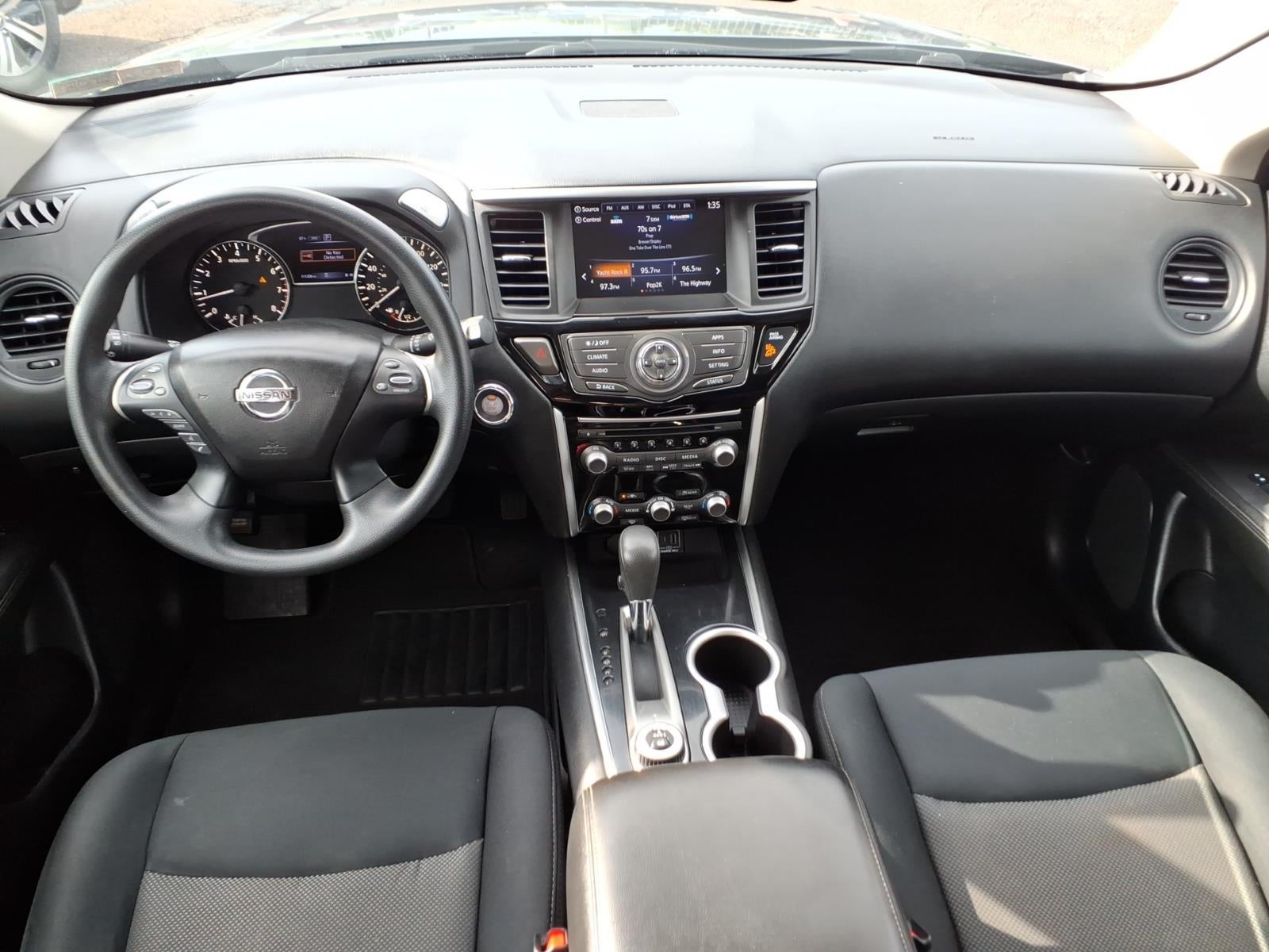 2019 Nissan Pathfinder S