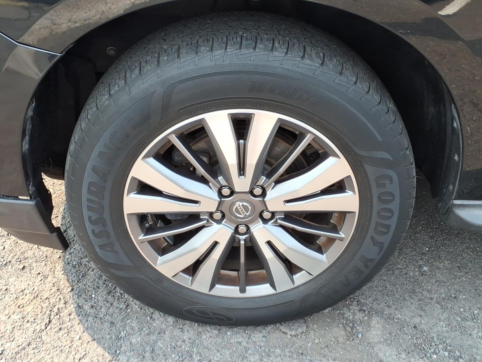 2019 Nissan Pathfinder SL