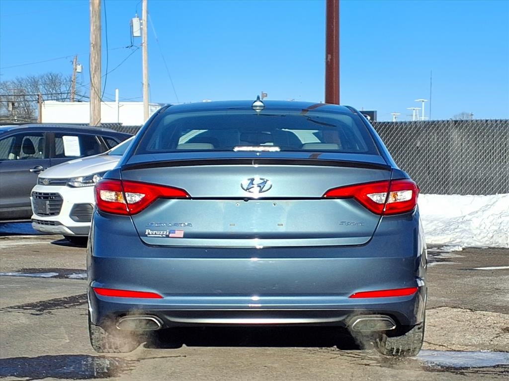 2016 Hyundai SONATA Sport