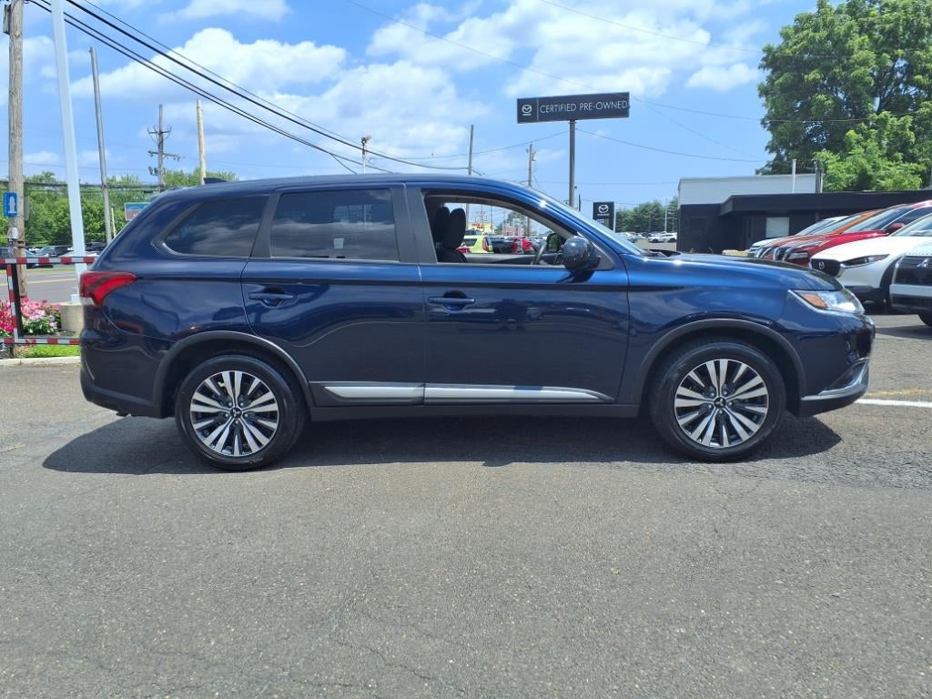 2020 Mitsubishi Outlander ES