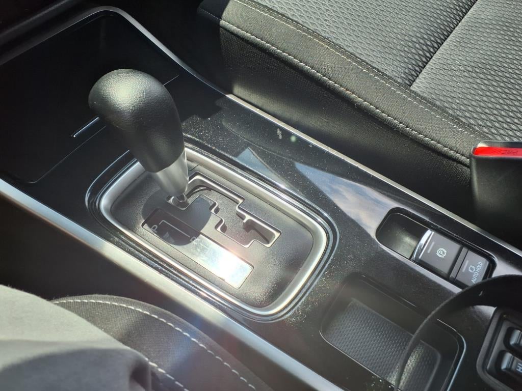 2020 Mitsubishi Outlander ES