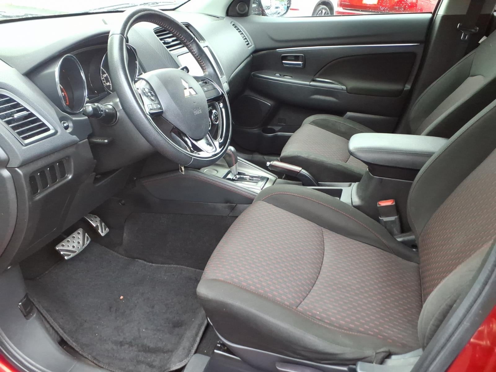 2019 Mitsubishi Outlander Sport LE