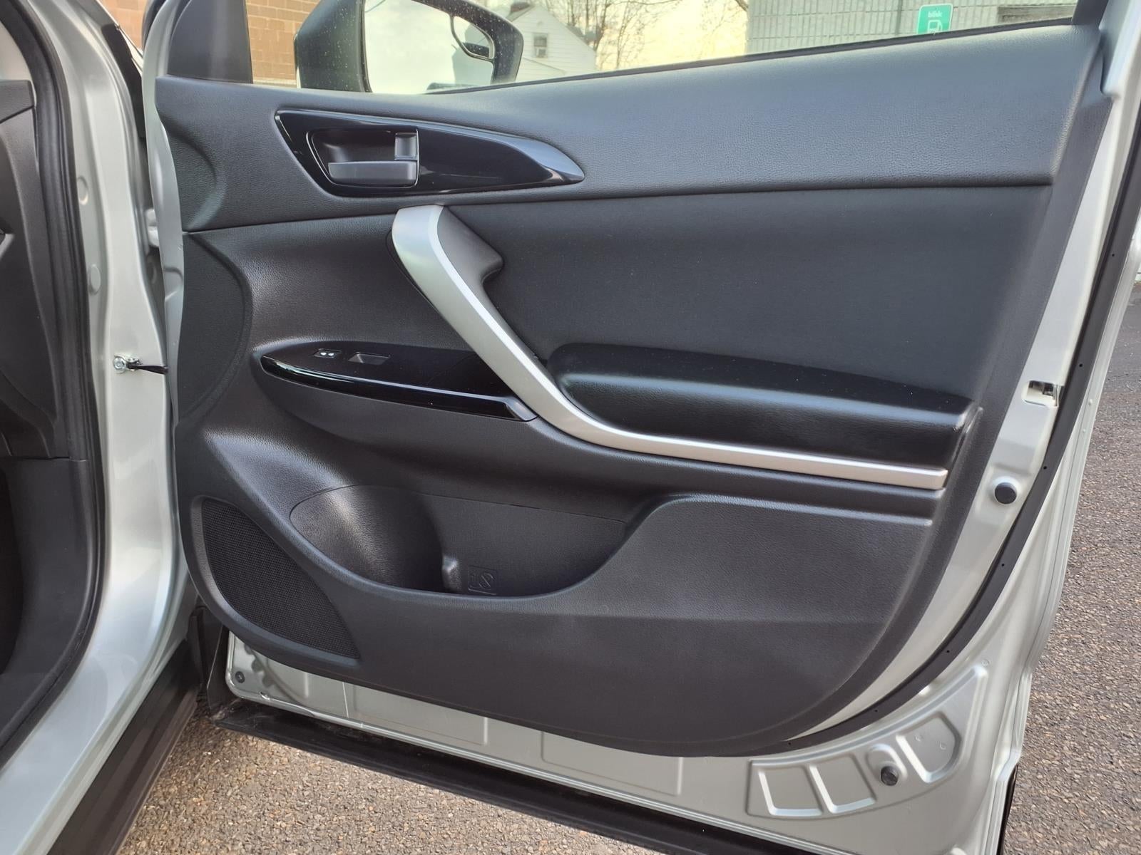 2024 Mitsubishi Eclipse Cross LE