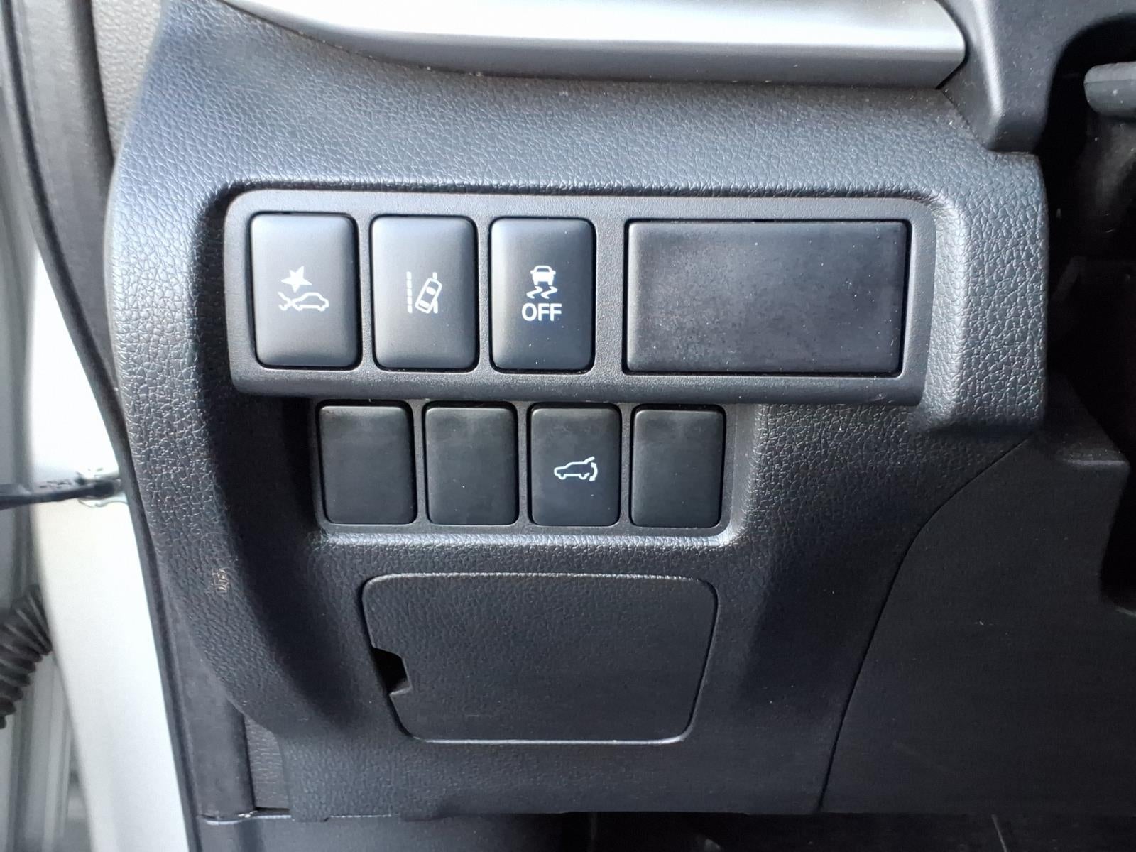 2025 Mitsubishi Eclipse Cross SE