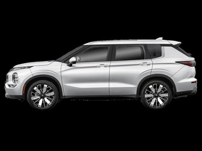 2026 Mitsubishi Outlander LE