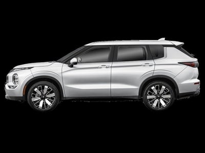 2026 Mitsubishi Outlander LE